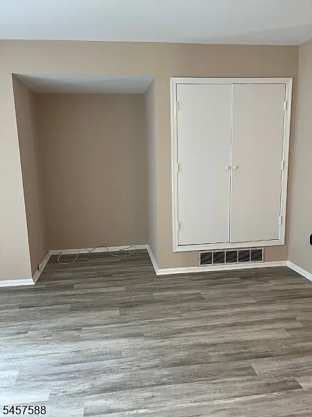 2 bed, 1.5 bath, $3,000 — Photo 4
