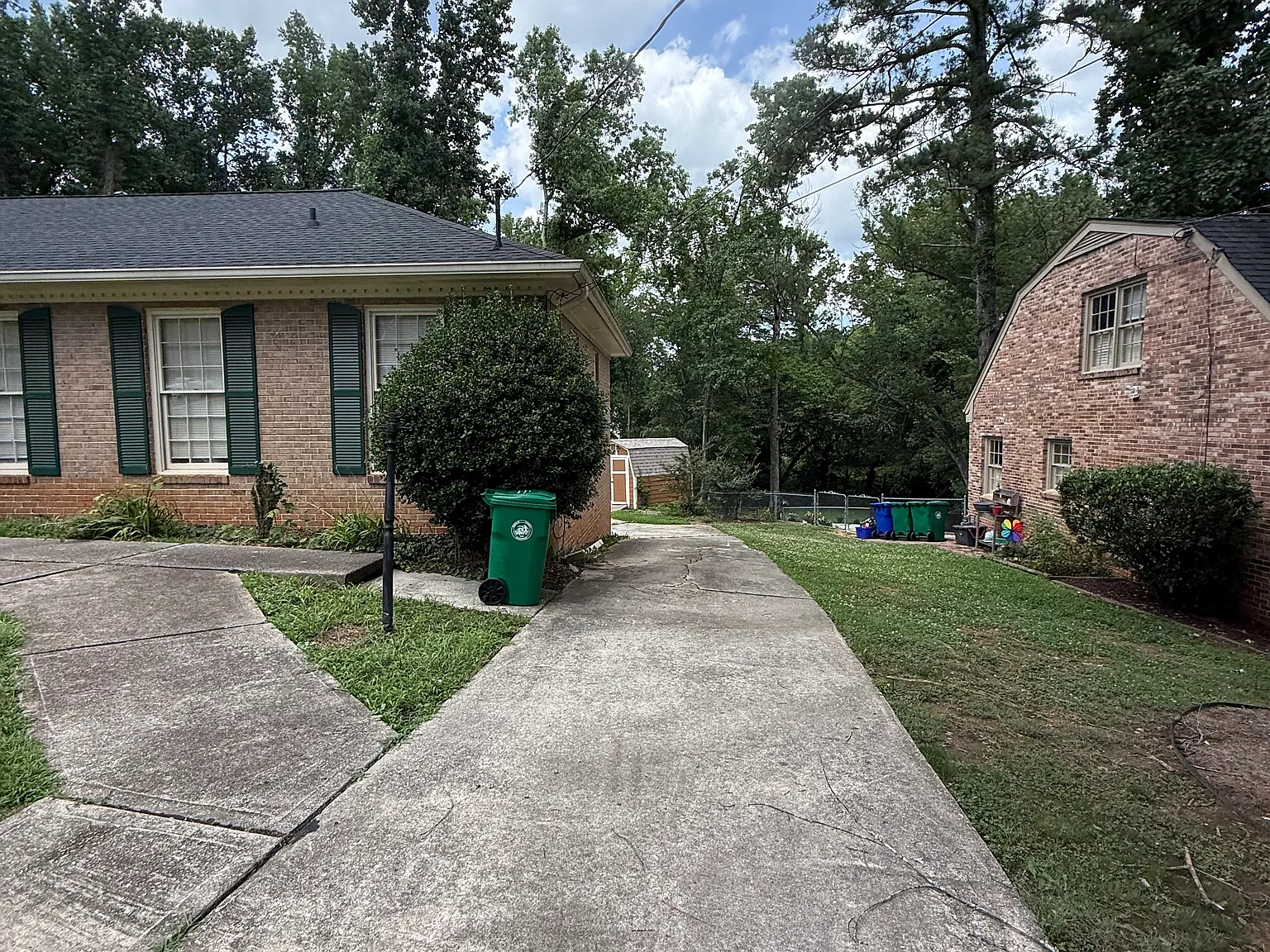 4 bed, 3333 sqft, $2,094 — Photo 2
