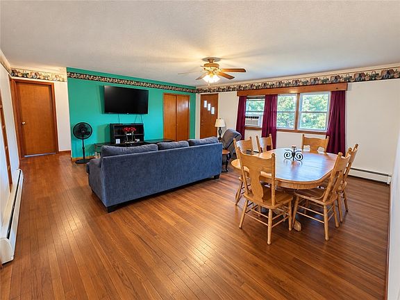 5th image of 872 Birdsey Rd