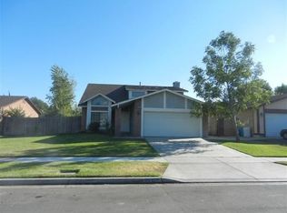 18127 Emanuelli Ct, Fontana, CA 92336