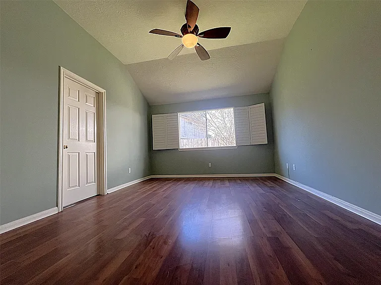 6839 Catarina Cir — Photo 18