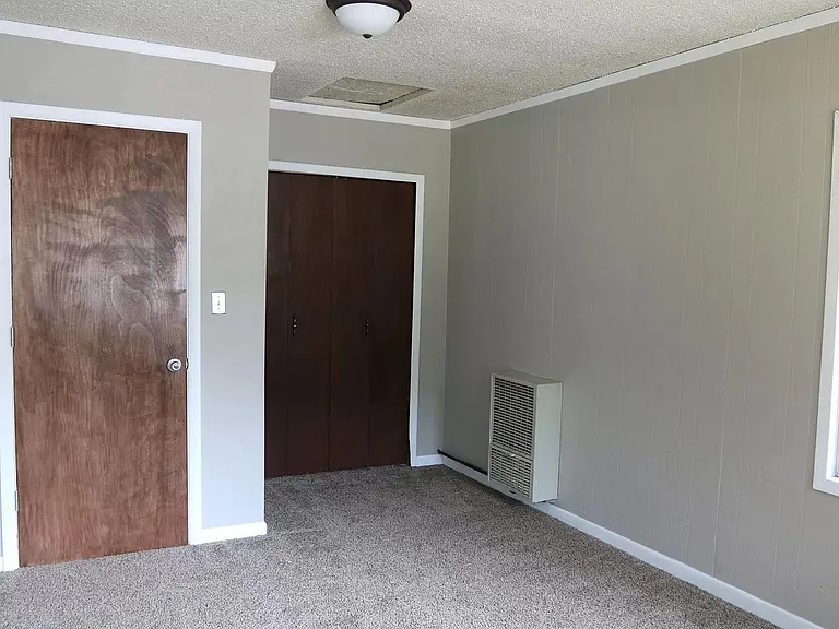 1915 S Roanoke Ave — Photo 13