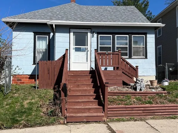 307 N Pine St, Creston, IA 50801