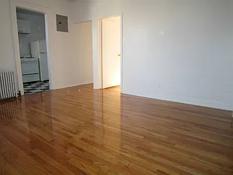 Rented by Concept Real Estate Group