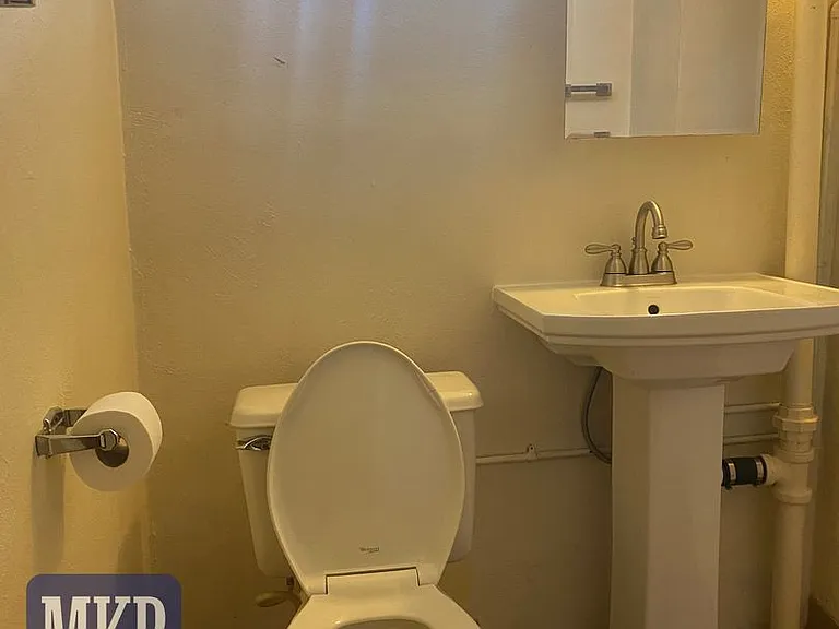 3136 Fleetwood Ave — Photo 25