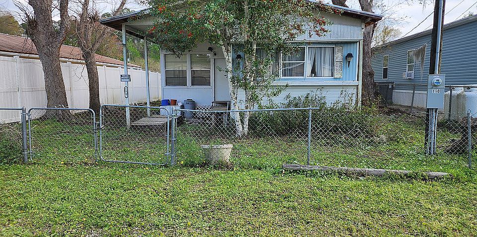 1st image of 110 Smith Ln
