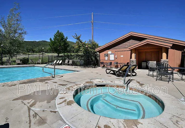 1797 W Fox Bay Dr #201 — Photo 19