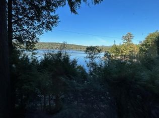 792 Bunker Rd, New London, NH 03257