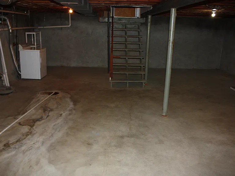 9300 Fern Creek Rd — Photo 26