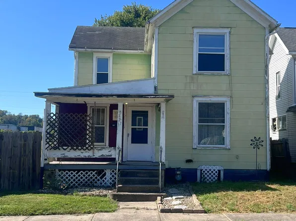 327 N 4th St, Cambridge, OH 43725