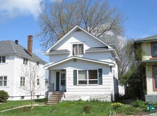 409 E Harvey St, Ely, MN 55731