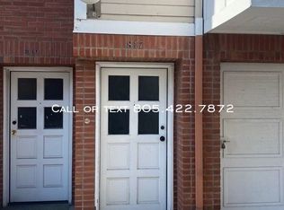 817 S B St, Oxnard, CA 93030