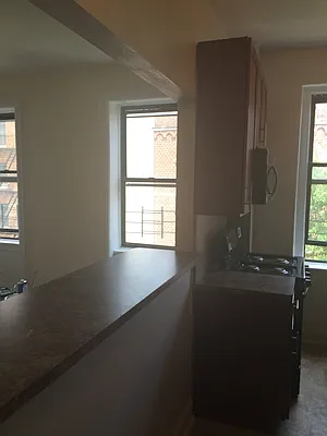 Rented by Primerock Real Estate Group Inc | media 14