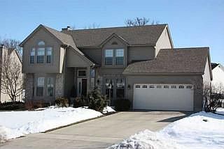 2nd image of 930 Thayer Dr