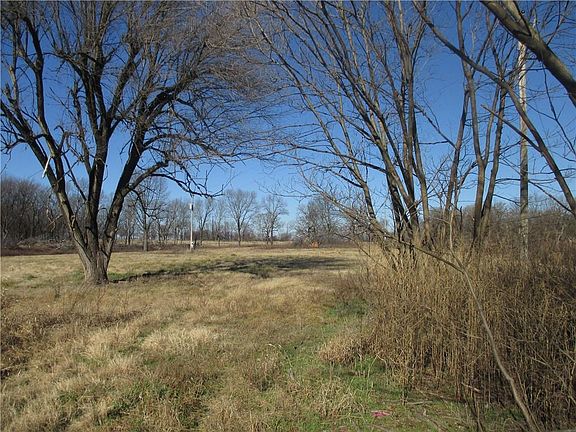 5th image of 19446 Highway 244