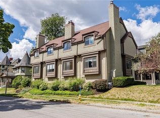 551 University Ave, Rochester, NY 14607