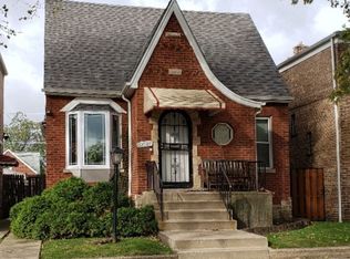 10004 S Prairie Ave, Chicago, IL 60628