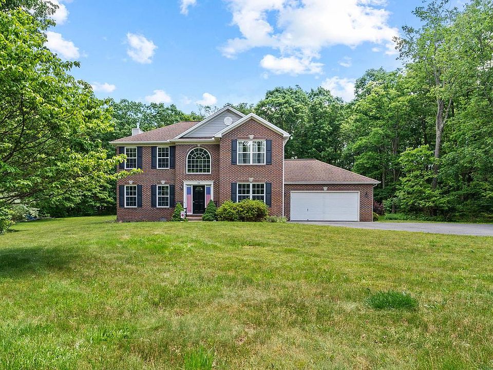 1st image of 108 Rockwood Dr