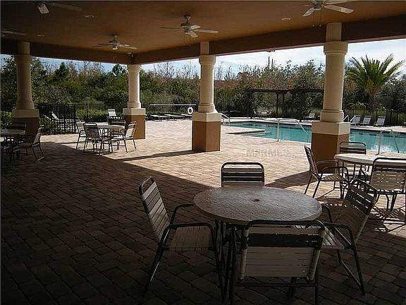 5th image of 11023 Savannah Landing Cir