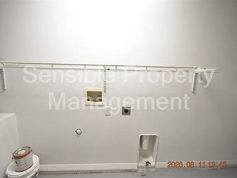 7413 Canterbury St — Photo 28