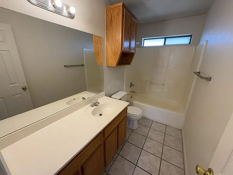913 McDaniel Circle, Killeen — Photo 16
