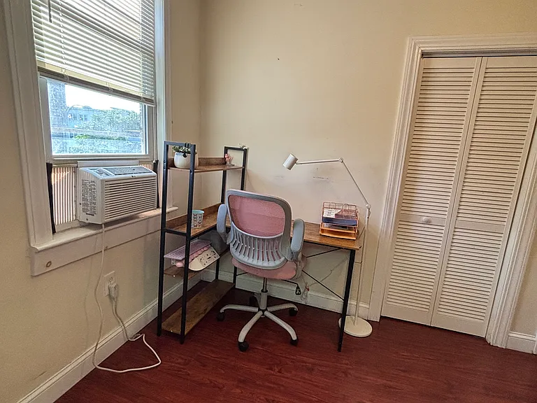 398 Bennington St #2 — Photo 12