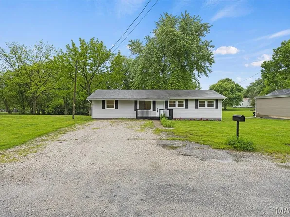 512 E Park St, Bunker Hill, IL 62014