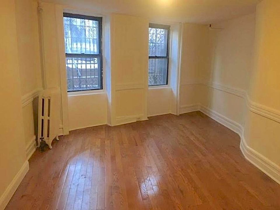 1st image of 10 Convent Ave