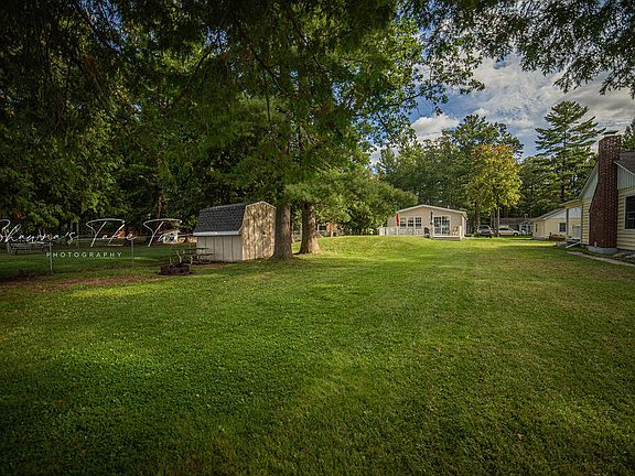 5th image of 102 Lakewood Ave