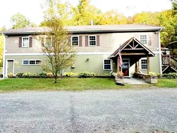 130 Robinson Road, Cambridge, VT 05464