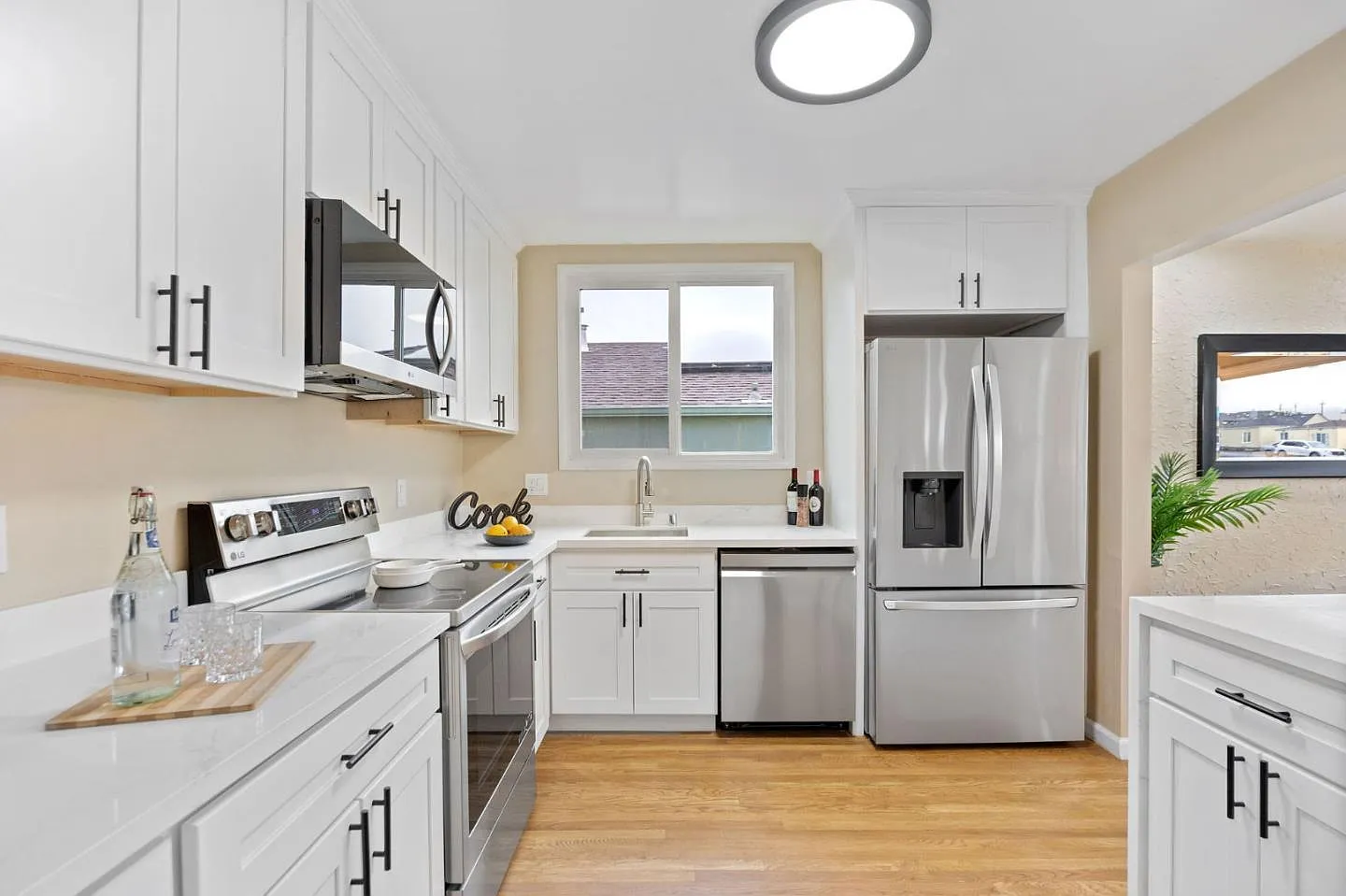 205 Skyline Dr photo 1