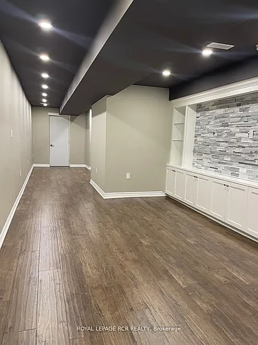 42 Walker Blvd Photo 1