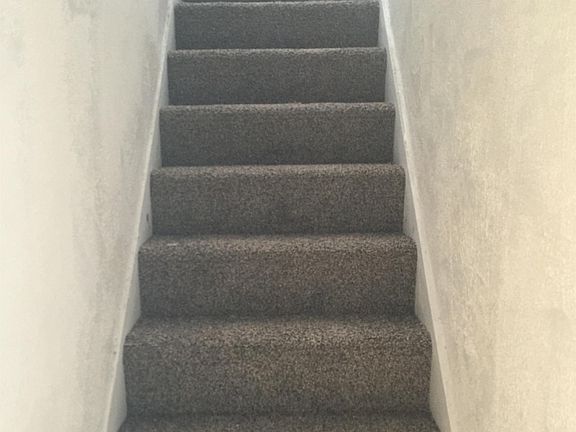 2nd image of 1522 Greenup St #2