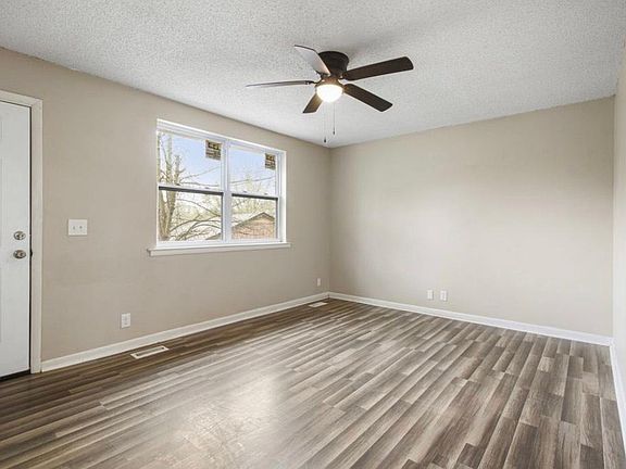 4th image of 607 Lafayette Ct