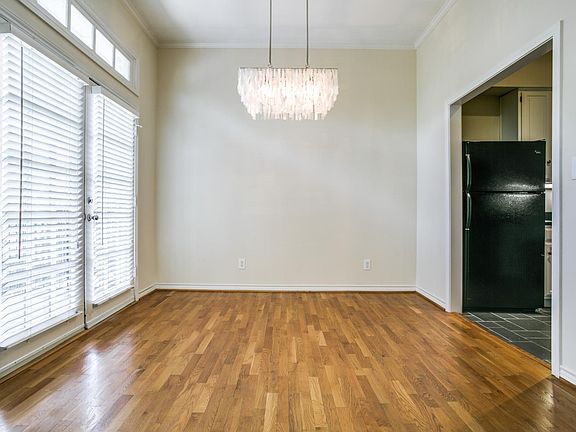 5th image of 4106 Newton Ave APT 115
