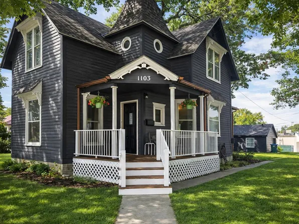 1103 1st St, Webster City, IA 50595