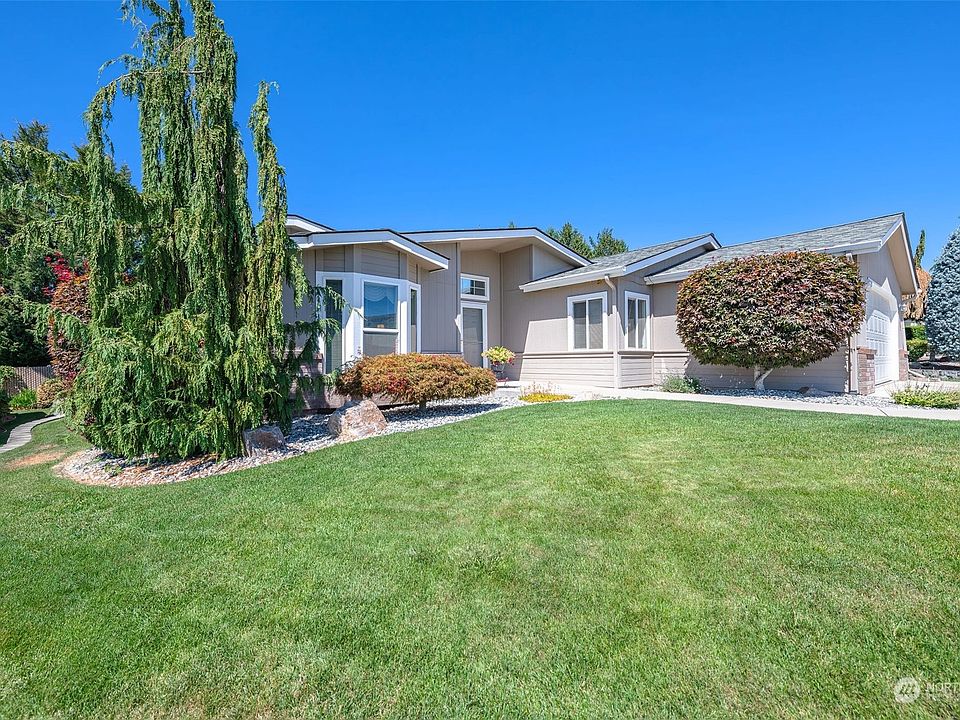 1st image of 523 Nahalee Drive #77