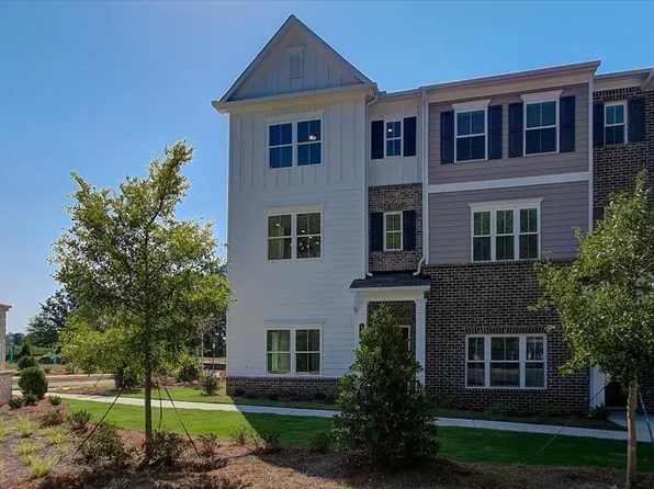 1899 Deco Dr, Kennesaw, GA 30144