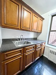 Rented by Oxford Property Group