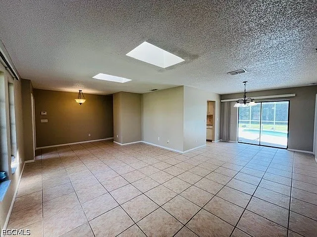 3019 SE 5th Pl — Photo 23