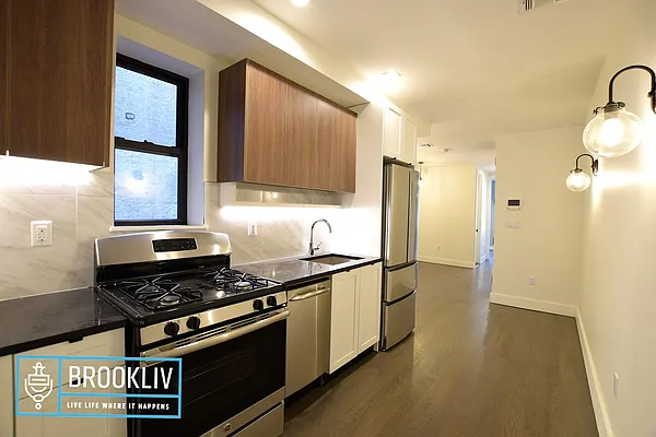 Rented by null | media 16