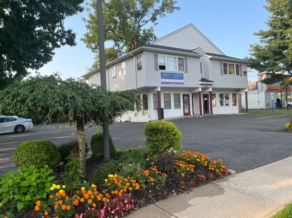 114 E Hendricks Blvd, South Plainfield, NJ 07080