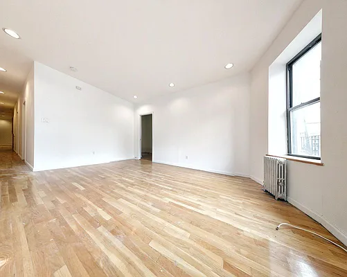 Rented by Union Square Property Management | media 12