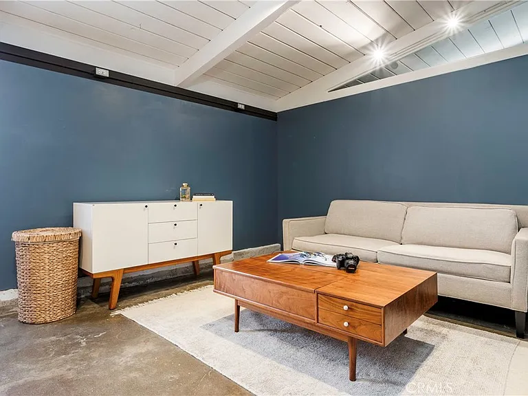 3257 Karen Ave — Photo 25