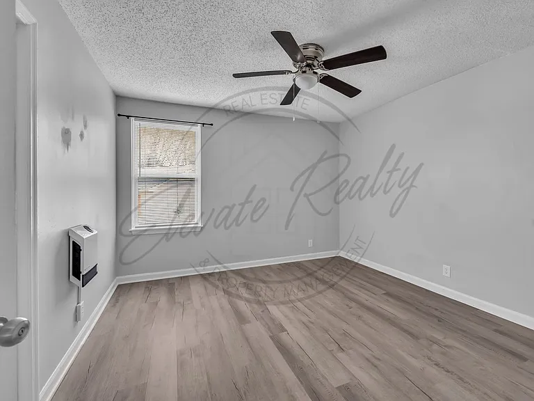 2526 Highland Trace Dr — Photo 15