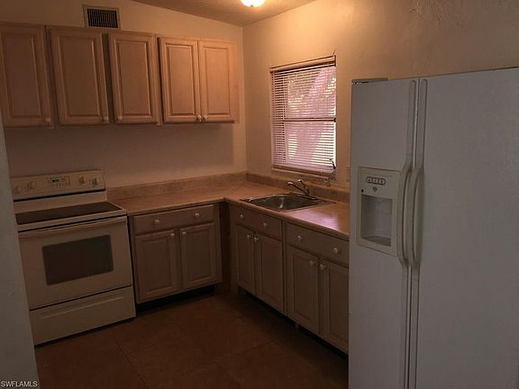 2nd image of 1160 Sumter Dr