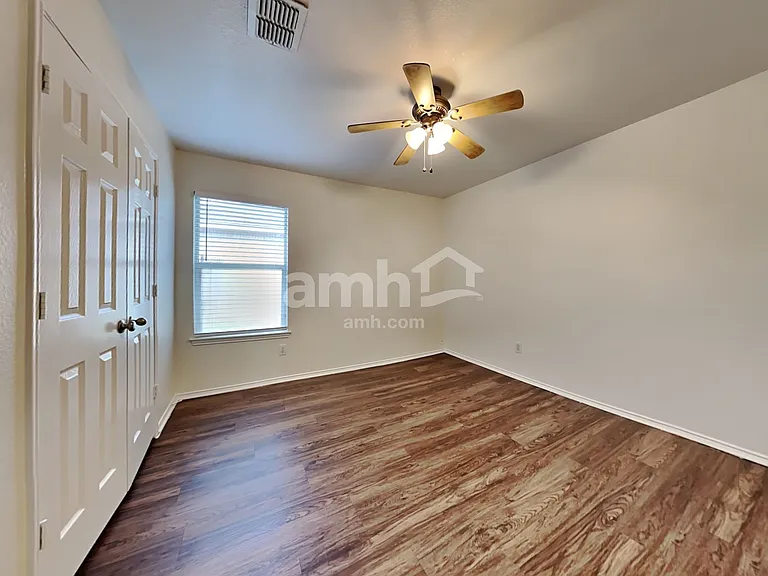 10328 Roosevelt Gap Ct — Photo 17
