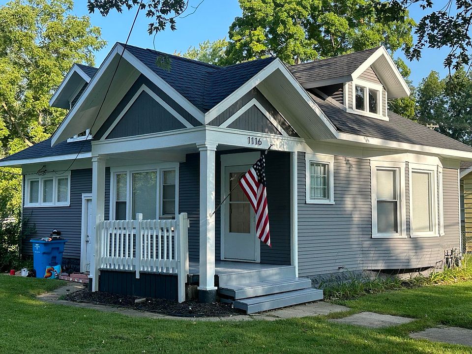 1st image of 1116 N 6th St
