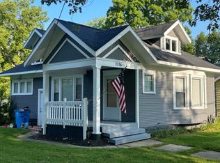 1116 N 6th St, Niles, MI 49120