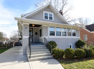 15 Poplar Pl, La Grange, IL 60525
